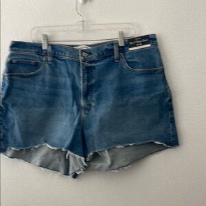 Abercrombie & Fitch Women's Blue Denim Shorts 4” Mom Shorts High Rise Cut Off